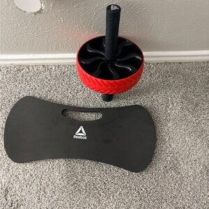 Reebok Black and Red VR Fitness Wheel